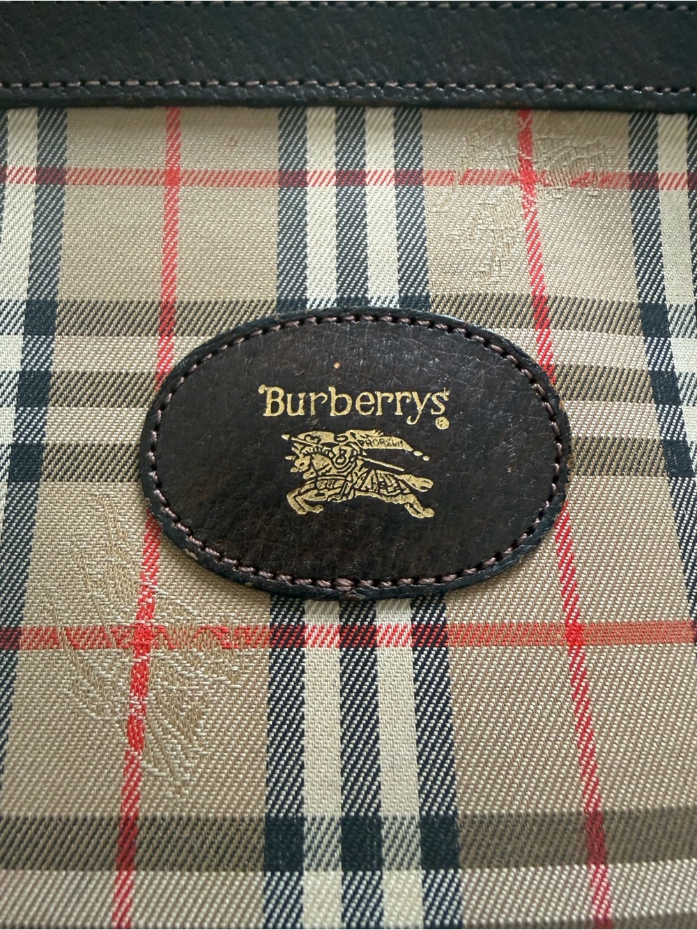 Burberrys Classic Check Interior with Logo Patch - Beige/Black/Red
